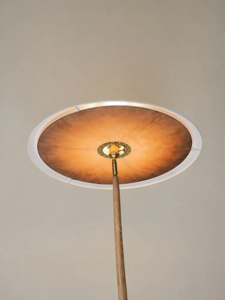 Lampadaires - Madame Swo — Lampadaire grand format - OMALIGHT