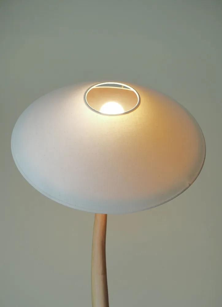 Lampadaires - Madame Swo — Lampadaire format moyen - OMALIGHT