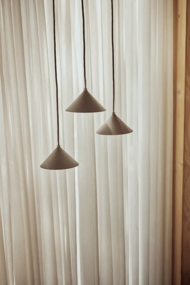 Hanging lights - Grasp Pendant Ø15 EU - FRANDSEN & PRIVATE LABEL