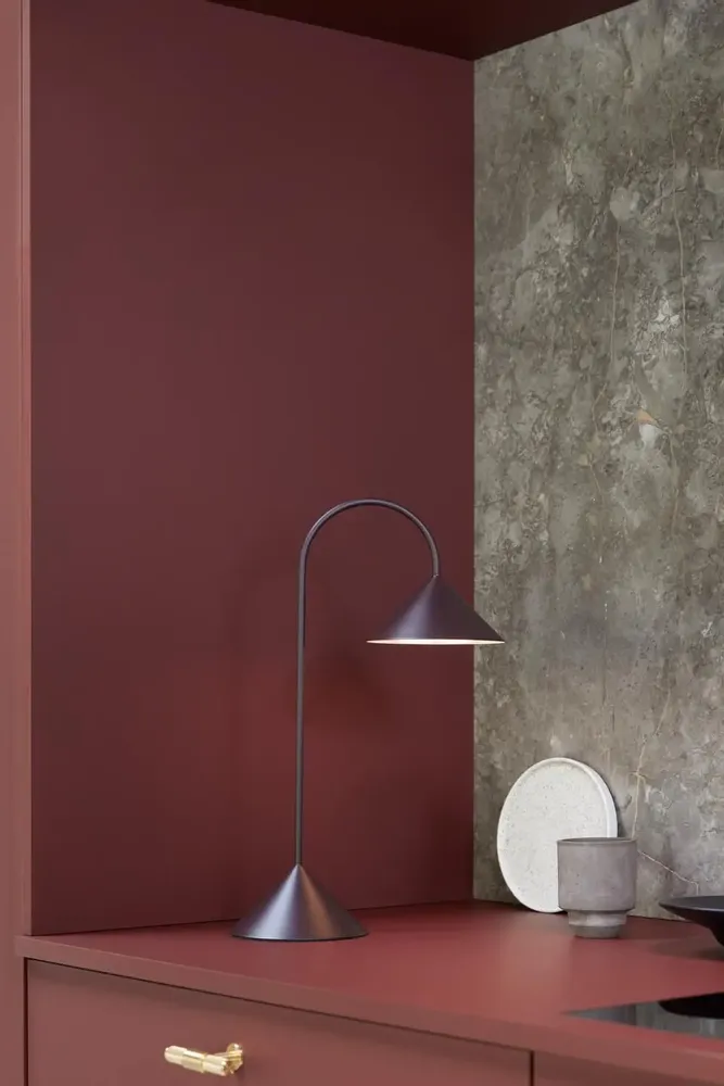 Moveable lighting - Grasp Portable H47 - FRANDSEN & PRIVATE LABEL