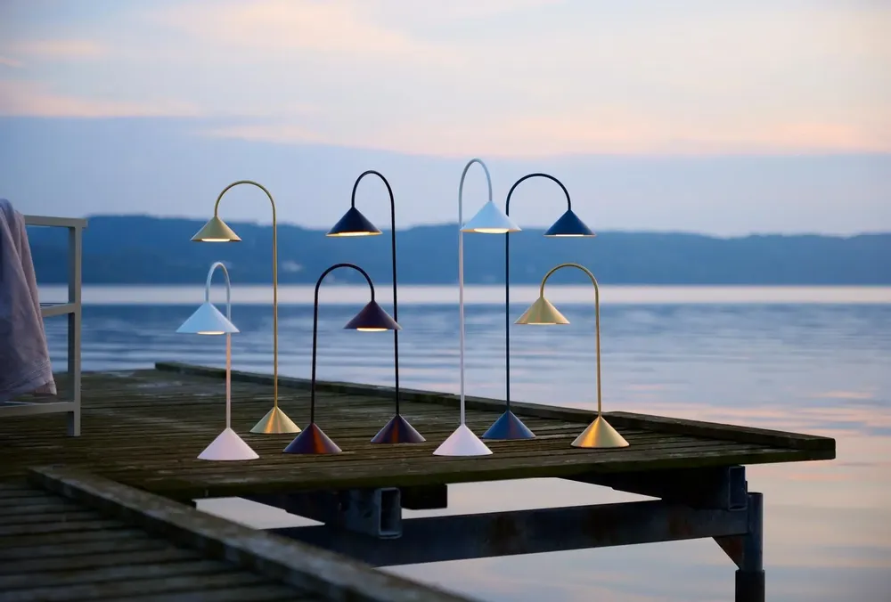 Moveable lighting - Grasp Portable H72 - FRANDSEN & PRIVATE LABEL