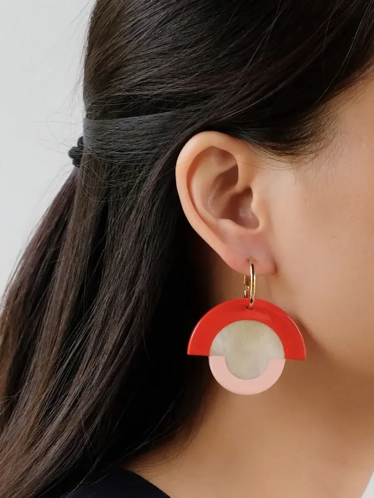 Jewelry - Hoop earrings in lacquered horn - Gold hooks - Multicolour - L INDOCHINEUR X RIVÊT