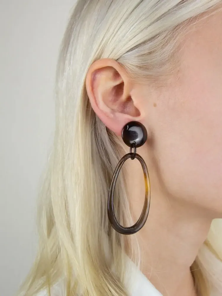 Jewelry - Oval clip-on earrings in African black horn - Clips - Hoof - L INDOCHINEUR X RIVÊT