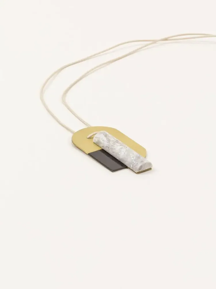 Jewelry - Stone & brass Envol pendant - L INDOCHINEUR X RIVÊT