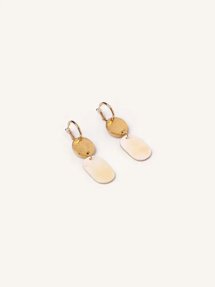 Jewelry - Mini Totem hoop earrings in blond horn and burgundy lacquer - Green - L INDOCHINEUR X RIVÊT