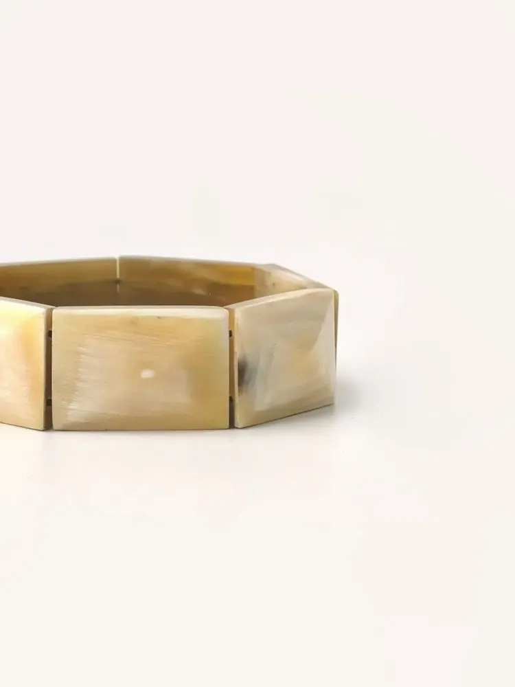 Bracelets - Articulated diamond bracelet in blond horn and lacquer - Natural - L INDOCHINEUR X RIVÊT