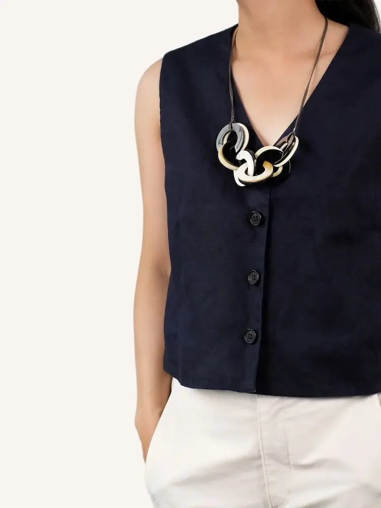 Jewelry - Interlaced rings pendant in blond and black horn - L INDOCHINEUR X RIVÊT