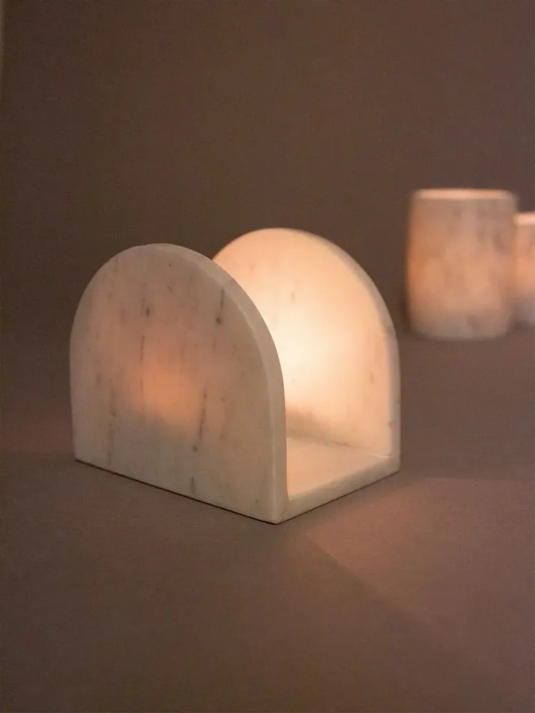 Bougeoirs et photophores  - Photophore oval en marbre blanc - L INDOCHINEUR X RIVÊT