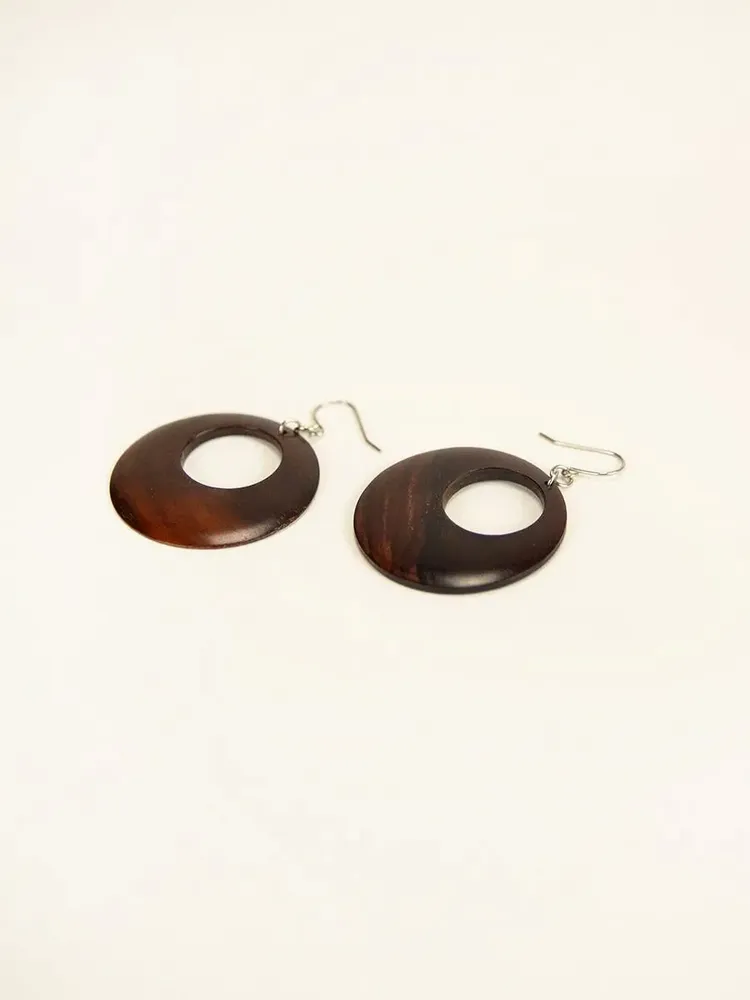 Bijoux - Boucle d'oreille 1 rond percé en sabot de buffle - Corne noire marbrée - L INDOCHINEUR X RIVÊT