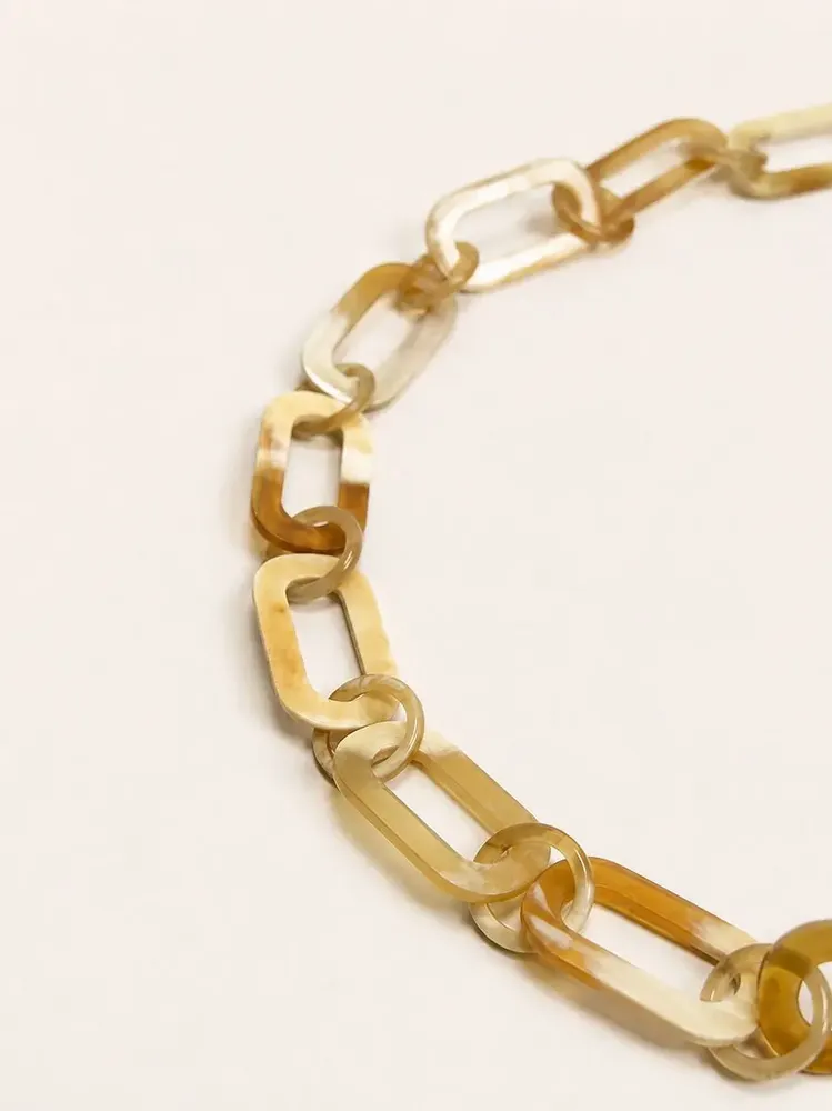 Jewelry - Long necklace, oval and round rings, in blond horn - L INDOCHINEUR X RIVÊT