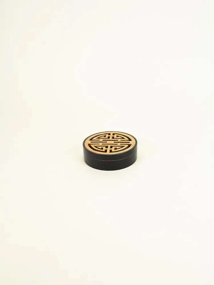 Caskets and boxes - Round stone box with openwork longevity pattern - L INDOCHINEUR X RIVÊT