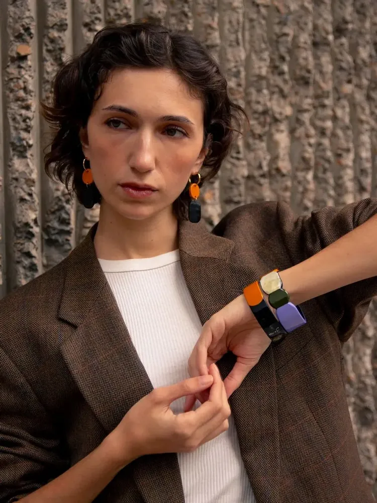 Jewelry - Mini Totem hoop earrings in blond horn and burgundy lacquer - Gold - L INDOCHINEUR X RIVÊT