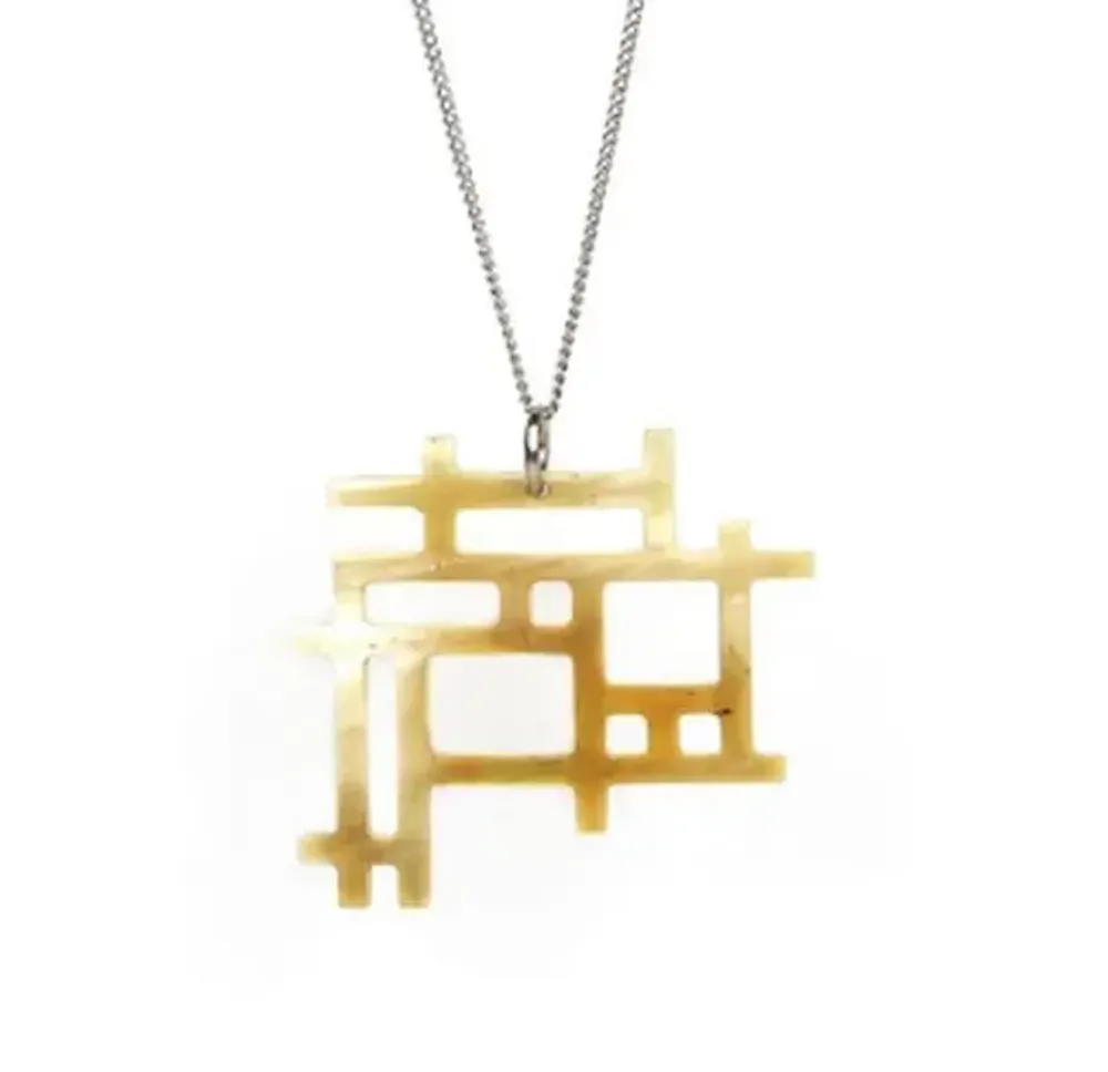 Jewelry - Chain pendant, checkerboard with raw edge, in blond horn - L INDOCHINEUR X RIVÊT
