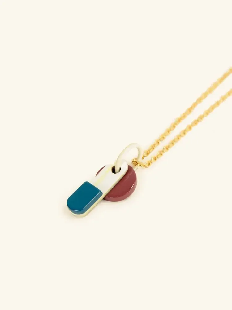 Jewelry - Arena pendant in horn and lacquer, black cord - L INDOCHINEUR X RIVÊT