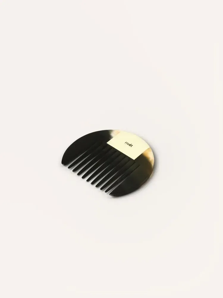 Hair accessories - Afro comb, marbled black horn, ivory line lacquer - L INDOCHINEUR X RIVÊT