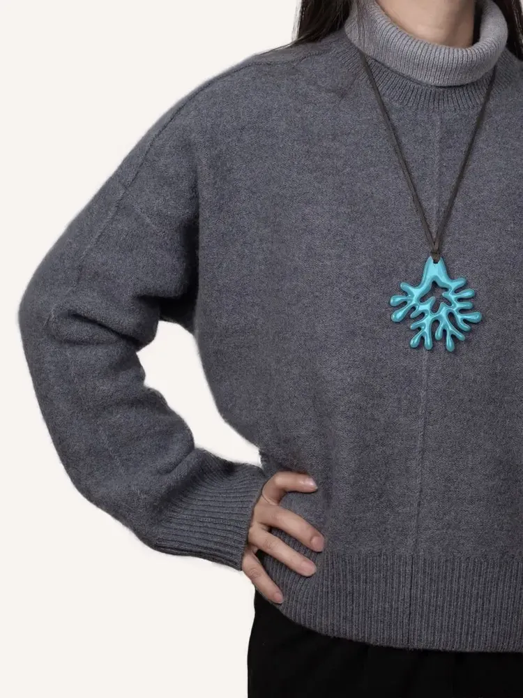 Bijoux - Pendentif grand corail en corne noire laque bleu turquoise - L INDOCHINEUR X RIVÊT