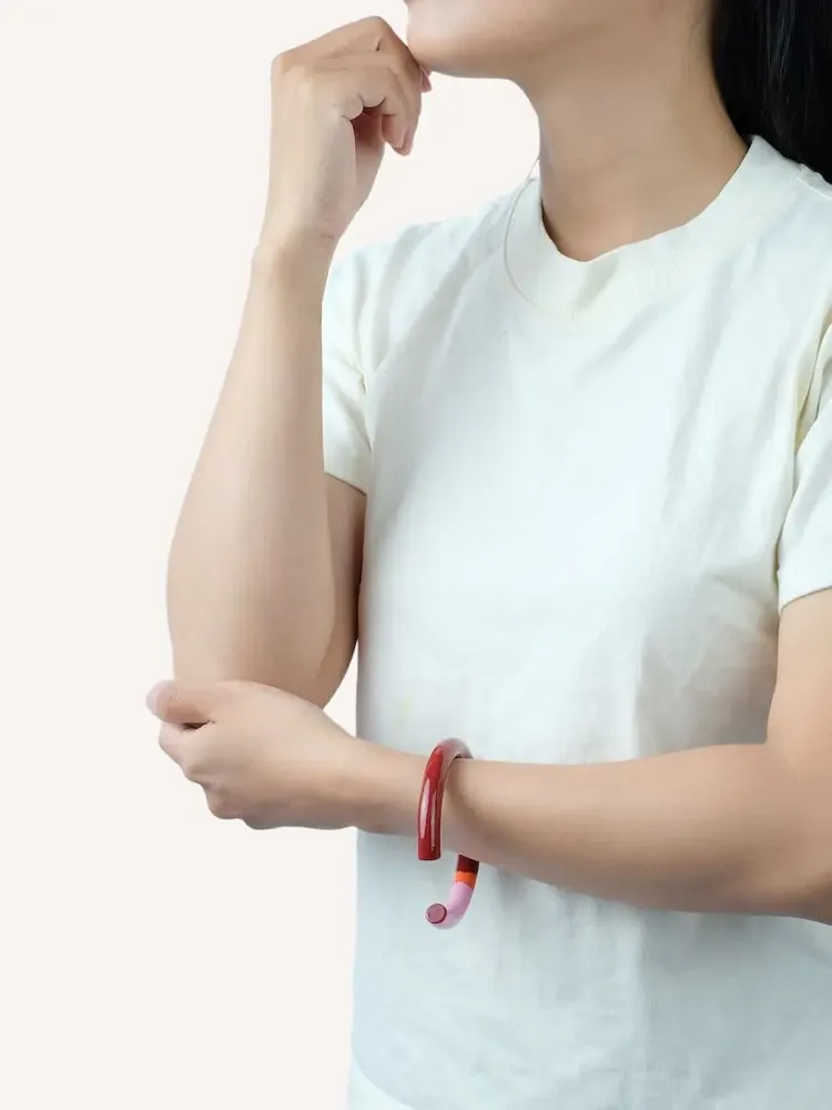 Bracelets - Fine cuff, lacquered wood, terracotta red, pink, - Multicolour - L INDOCHINEUR X RIVÊT