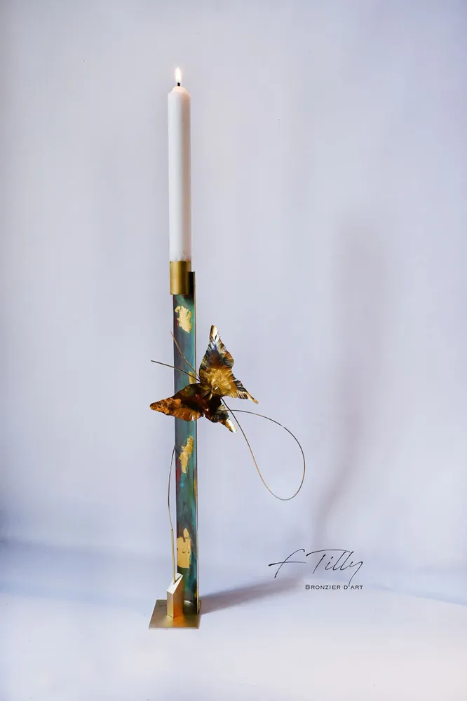 Decorative objects - BUTTERFLY VEILLEUR candle holder oxidized bronze - FRÉDÉRIQUE TILLY