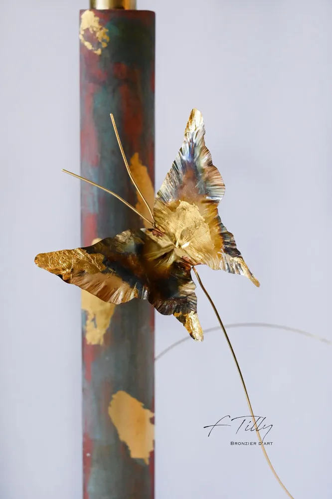 Decorative objects - BUTTERFLY VEILLEUR candle holder oxidized bronze - FRÉDÉRIQUE TILLY