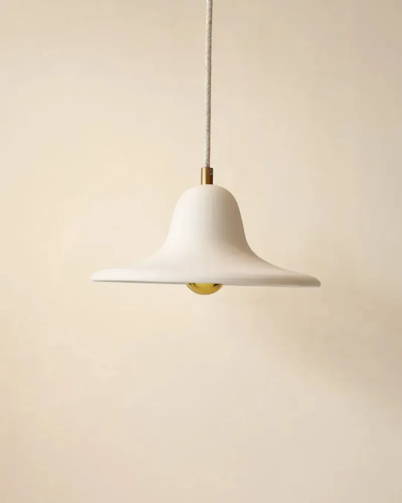 Hanging lights - Gigaro M - Raw ceramic pendant light Ø23 cm – Chaux Blanche - MASAME
