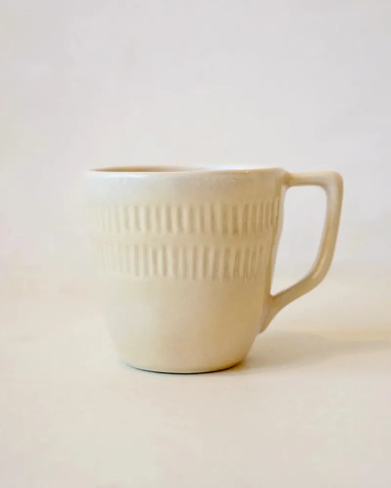 Mugs - GAUDINA - Large stoneware mug – Dune - MASAME