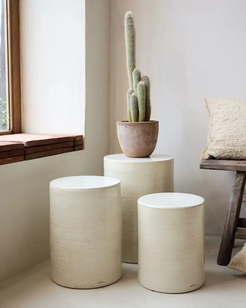 Night tables - ROUCAS - Ceramic side table – S - Ø31 H40 cm – Calcaire - MASAME