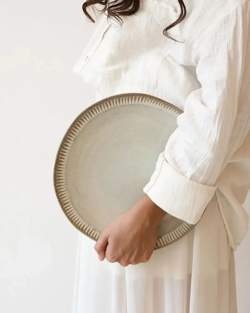 Everyday plates - GAUDINA - Large round stoneware plate – Iode - MASAME