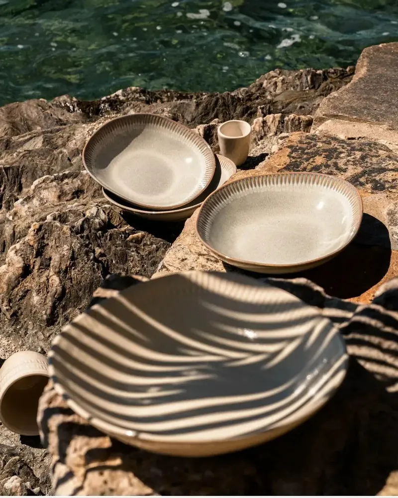 Platter and bowls - GAUDINA - Large stoneware serving dish – Dune - MASAME