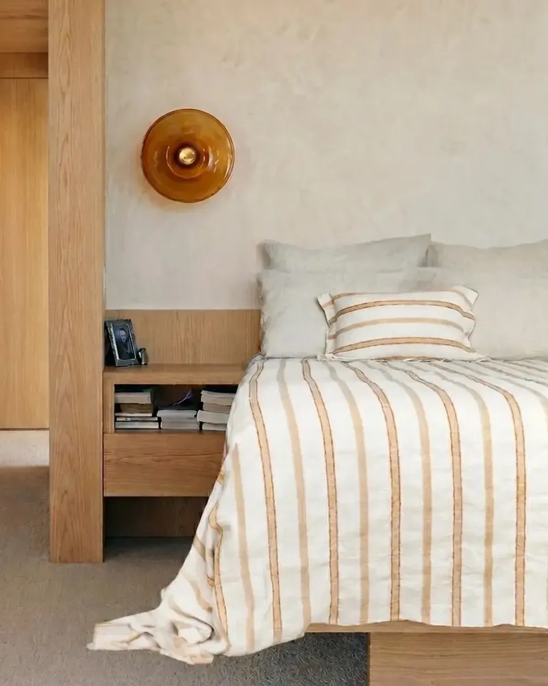 Wall lamps - Gigaro M - Glazed ceramic wall light Ø23 – Miel - MASAME