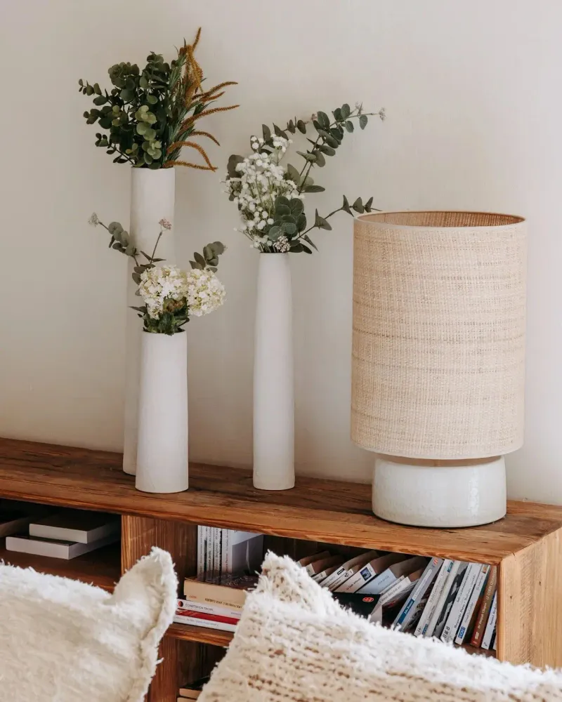 Table lamps - SORMIOU M - Ceramic table lamp Calcaire H54 cm – raffia shade - MASAME