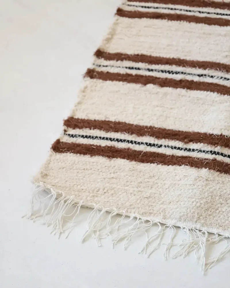 Tapis - TETOUAN - Tapis rayé 100% coton écru et noir Sienne – 180×250 - MASAME