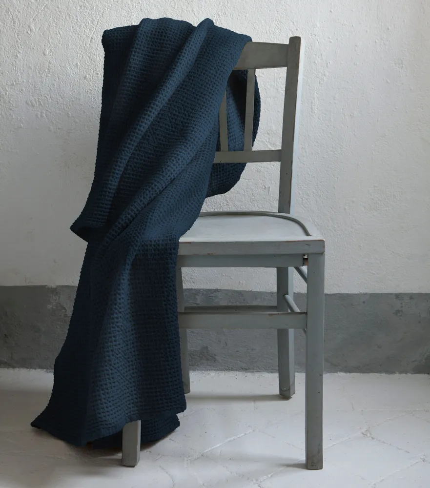 Linge de lit - Jeté recyclé Maia Navy 180 x 260 - MAISON VIVARAISE - SDE VIVARAISE WINKLER