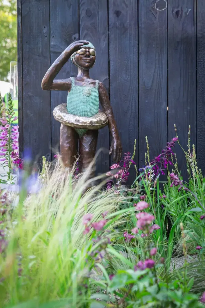 Outdoor decorative accessories - Summer - DAWN CONN SCULPTURE
