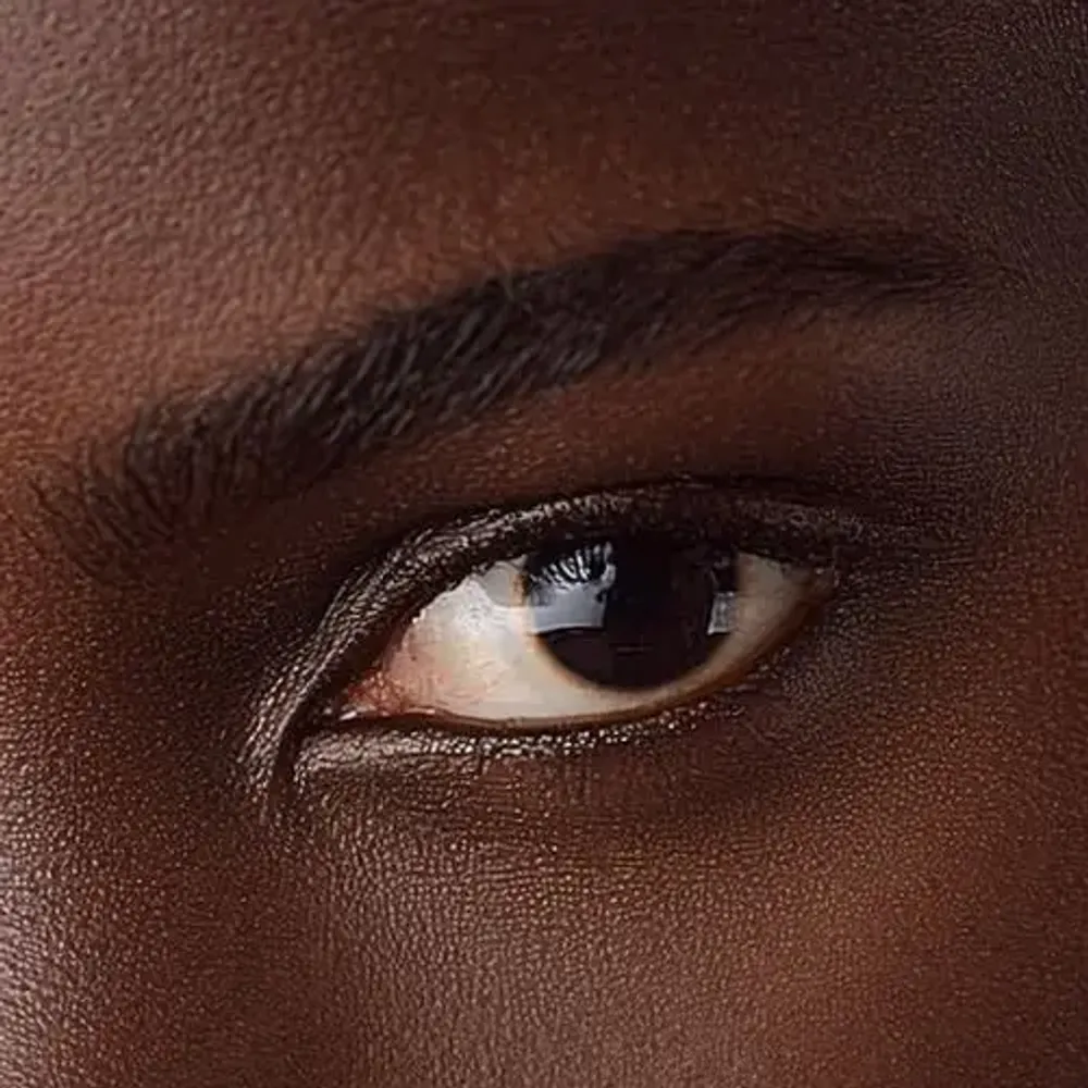 Cosmétiques - LE CRAYON À SOURCILS III - BRUN CHAUD - LE SOURCIL PAR ANGÉLIK IFFENNECKER