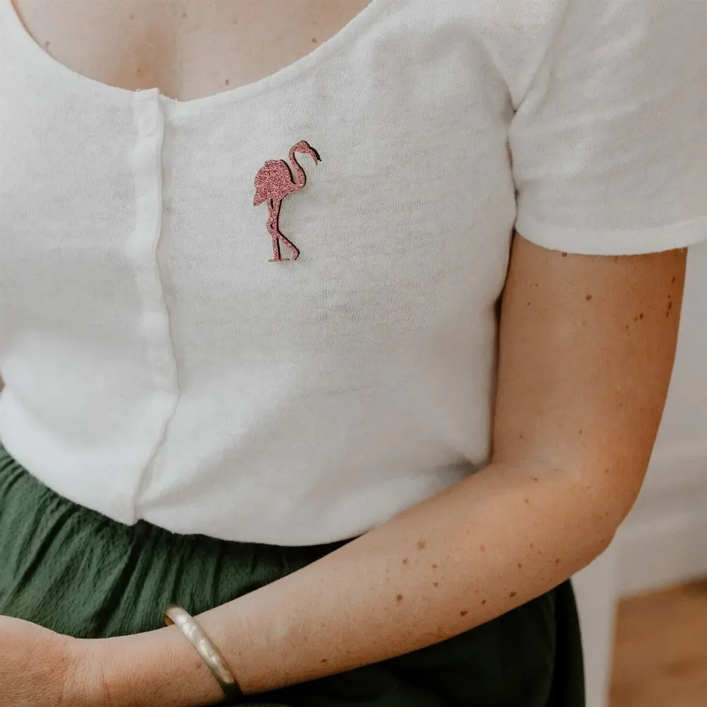 Pin's feutrine pailletée - Flamant rose - LES PETITES HIRONDELLES