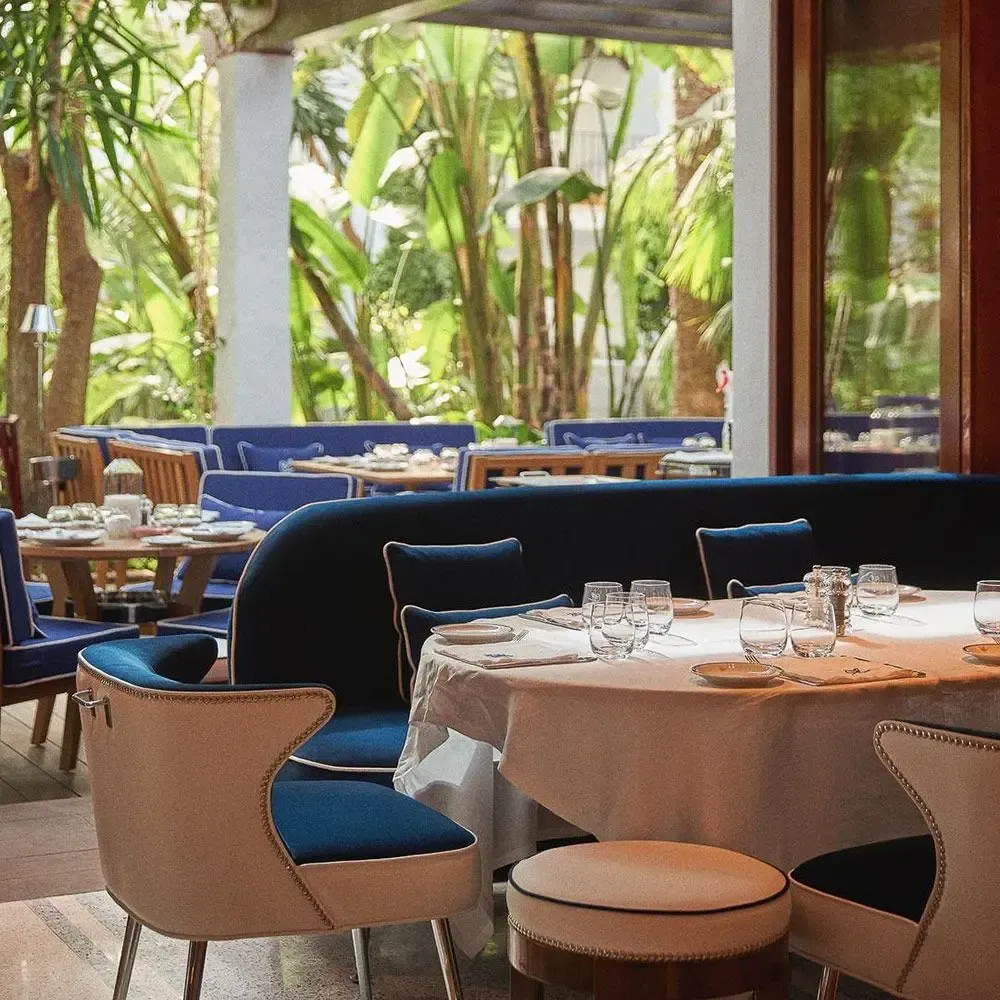 Chaises longues - Cipriani Marbella Spain - LETA