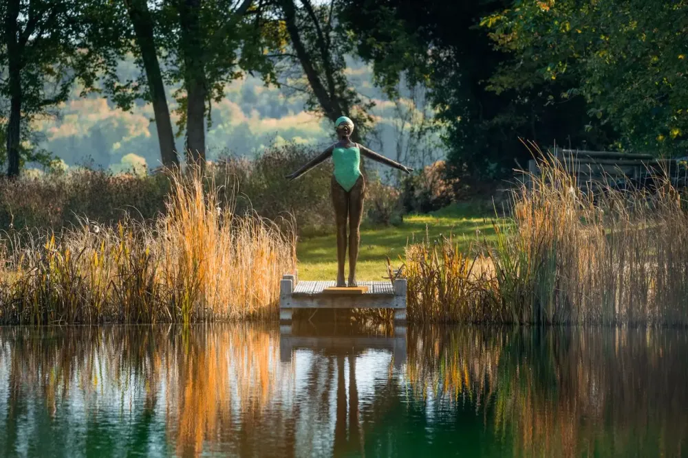 Outdoor pools - Nell - DAWN CONN SCULPTURE