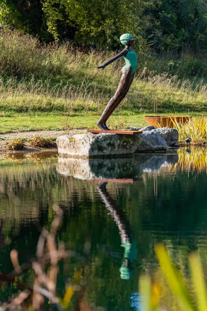 Outdoor pools - Nell - DAWN CONN SCULPTURE