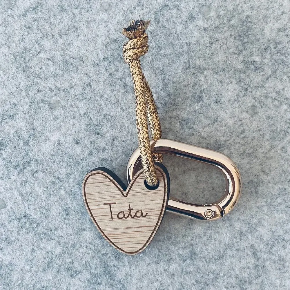 Cadeaux - Porte-clés en bois - Cœur Tata - LES PETITES HIRONDELLES