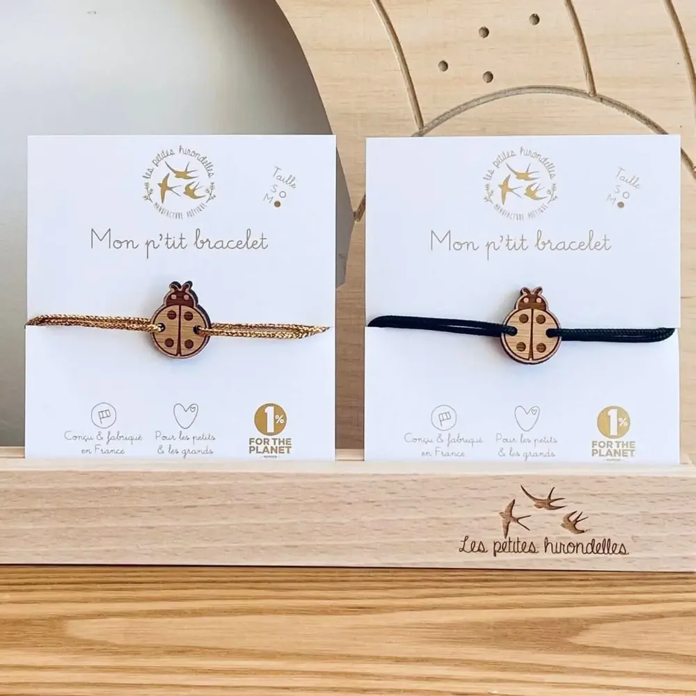 Bracelets - bracelet-en-bois-coccinelle - LES PETITES HIRONDELLES
