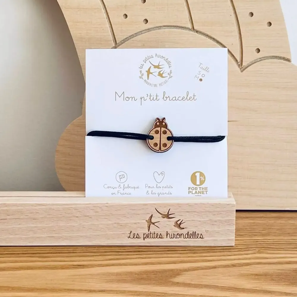 Bracelets - bracelet-en-bois-coccinelle - LES PETITES HIRONDELLES
