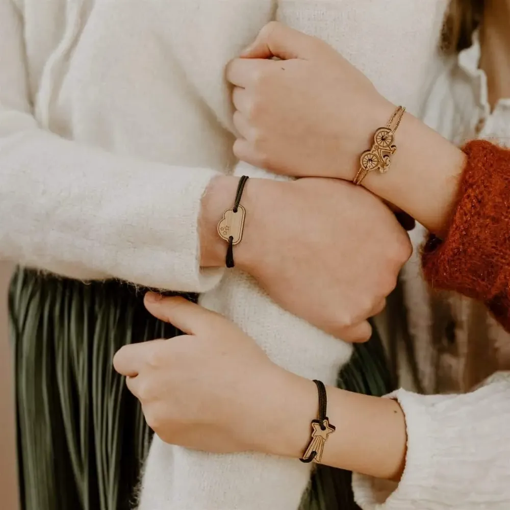 Bracelets - bracelet-en-bois-nuage - LES PETITES HIRONDELLES
