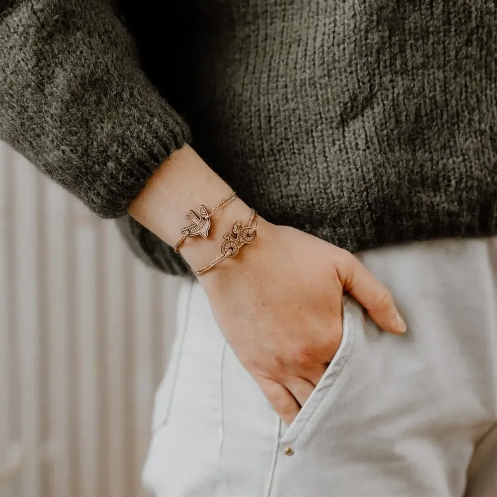 Bracelets - bracelet-en-bois-velo-sportif - LES PETITES HIRONDELLES