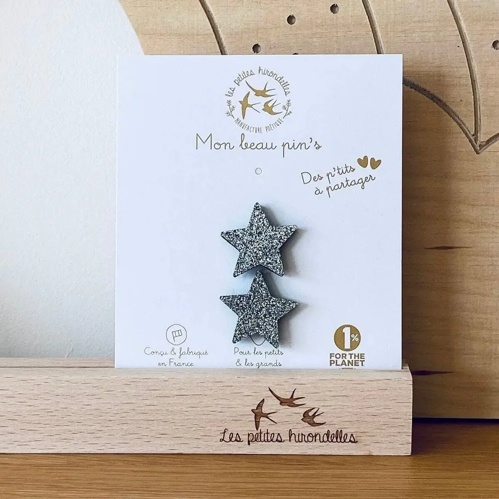 Broches - pin-s-feutrine-pailletee-etoile-a-partager - LES PETITES HIRONDELLES