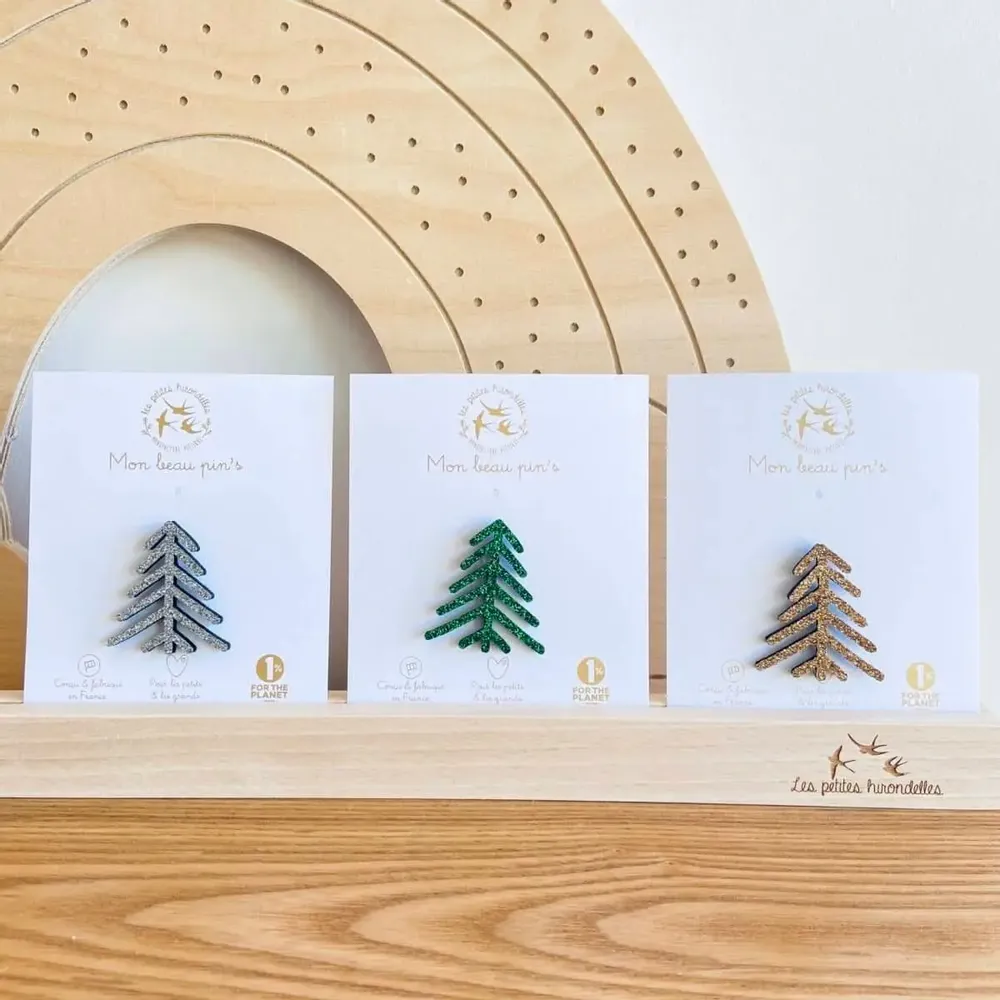 Broches - pin-s-feutrine-pailletee-sapin - LES PETITES HIRONDELLES