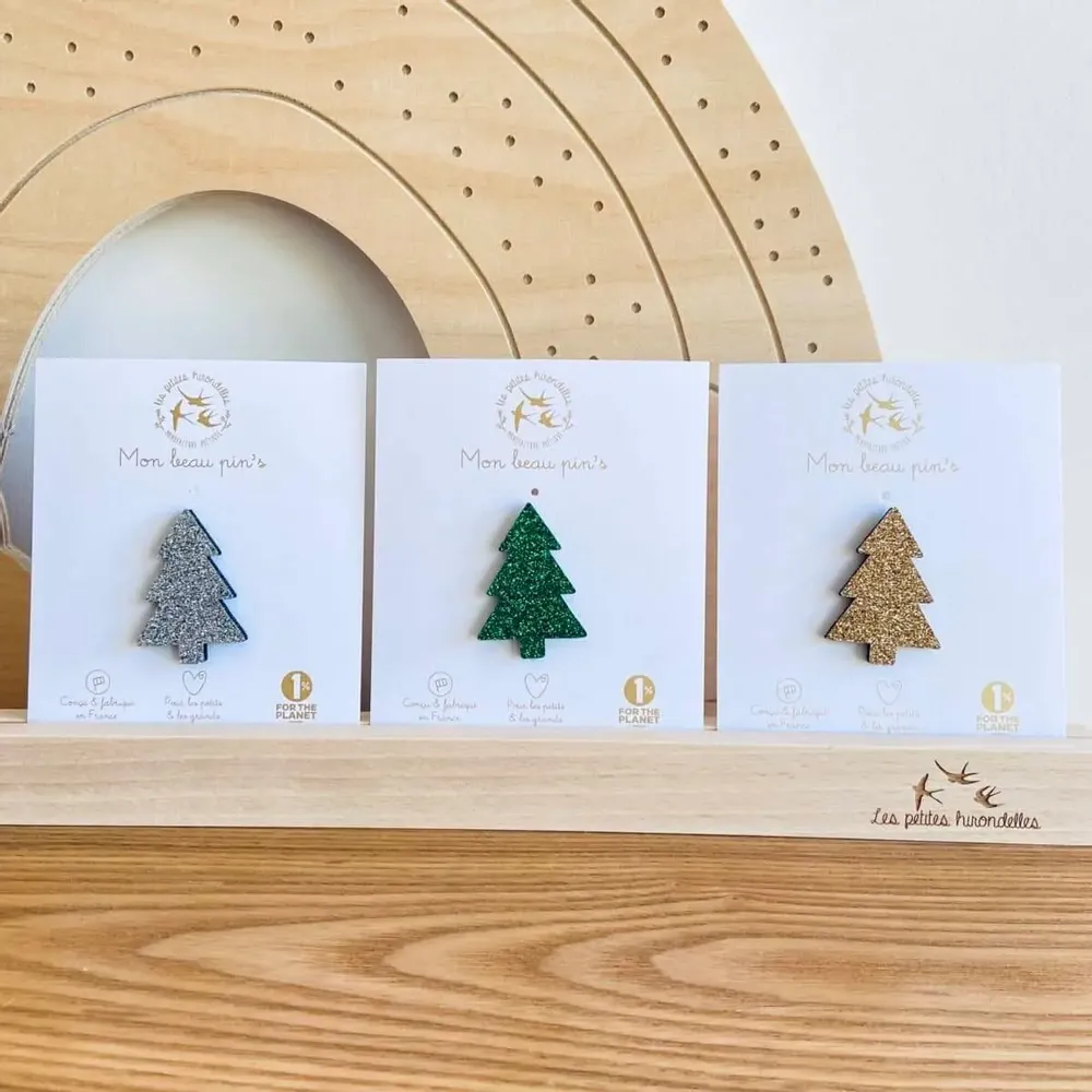 Broches - pin-s-feutrine-pailletee-sapin-plein - LES PETITES HIRONDELLES