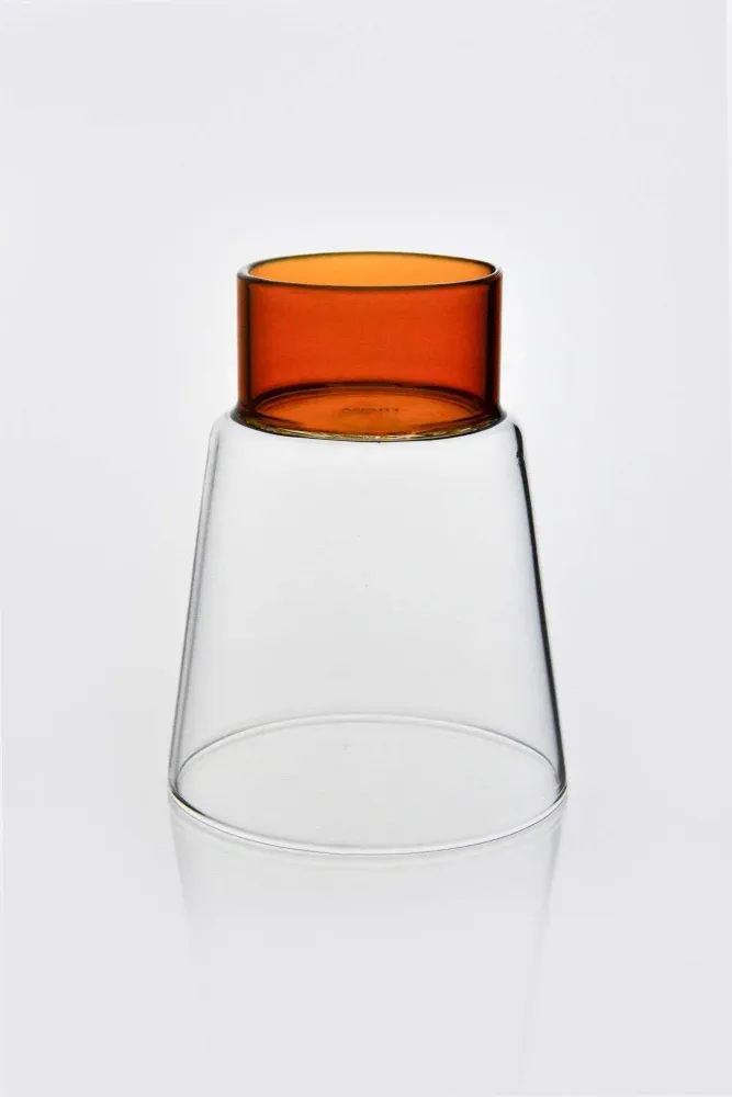 Glass - Podio Cup - Amber - TRAGA