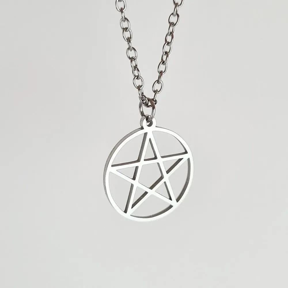 Jewelry - Pentacle necklace (small size) - MANDALASHOP