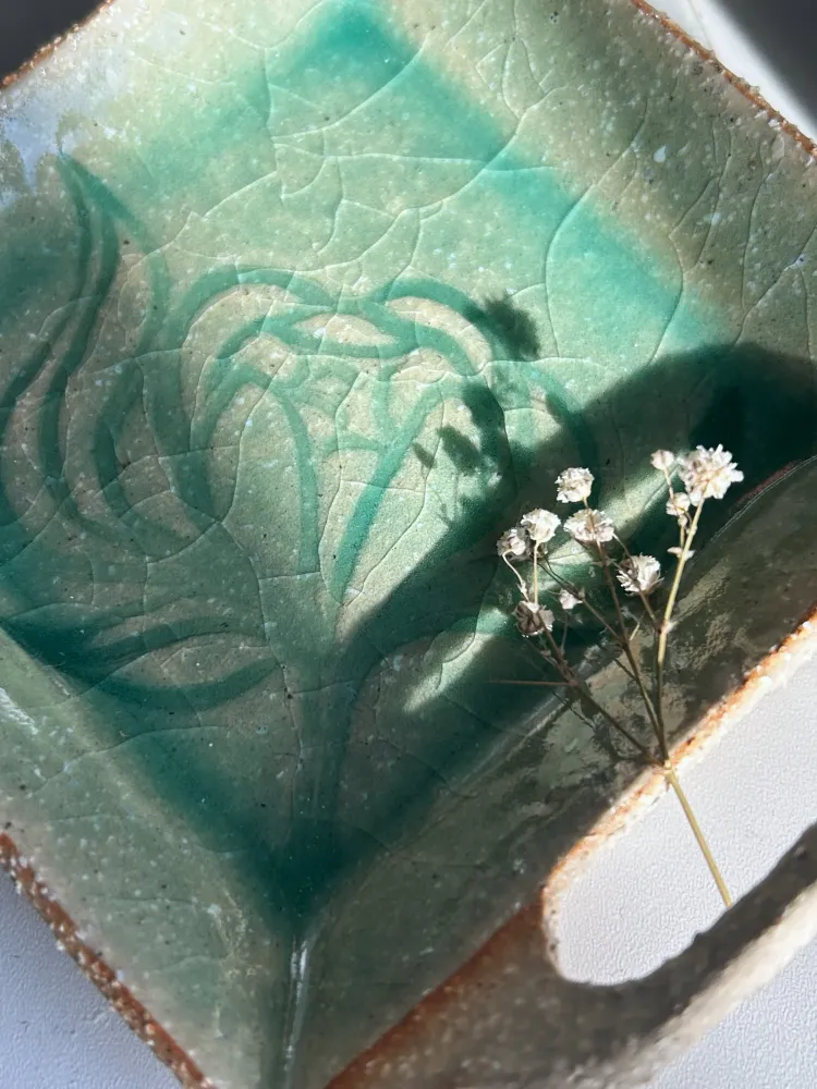 Decorative objects - Peony tray with handles - LES MONDES DE MA