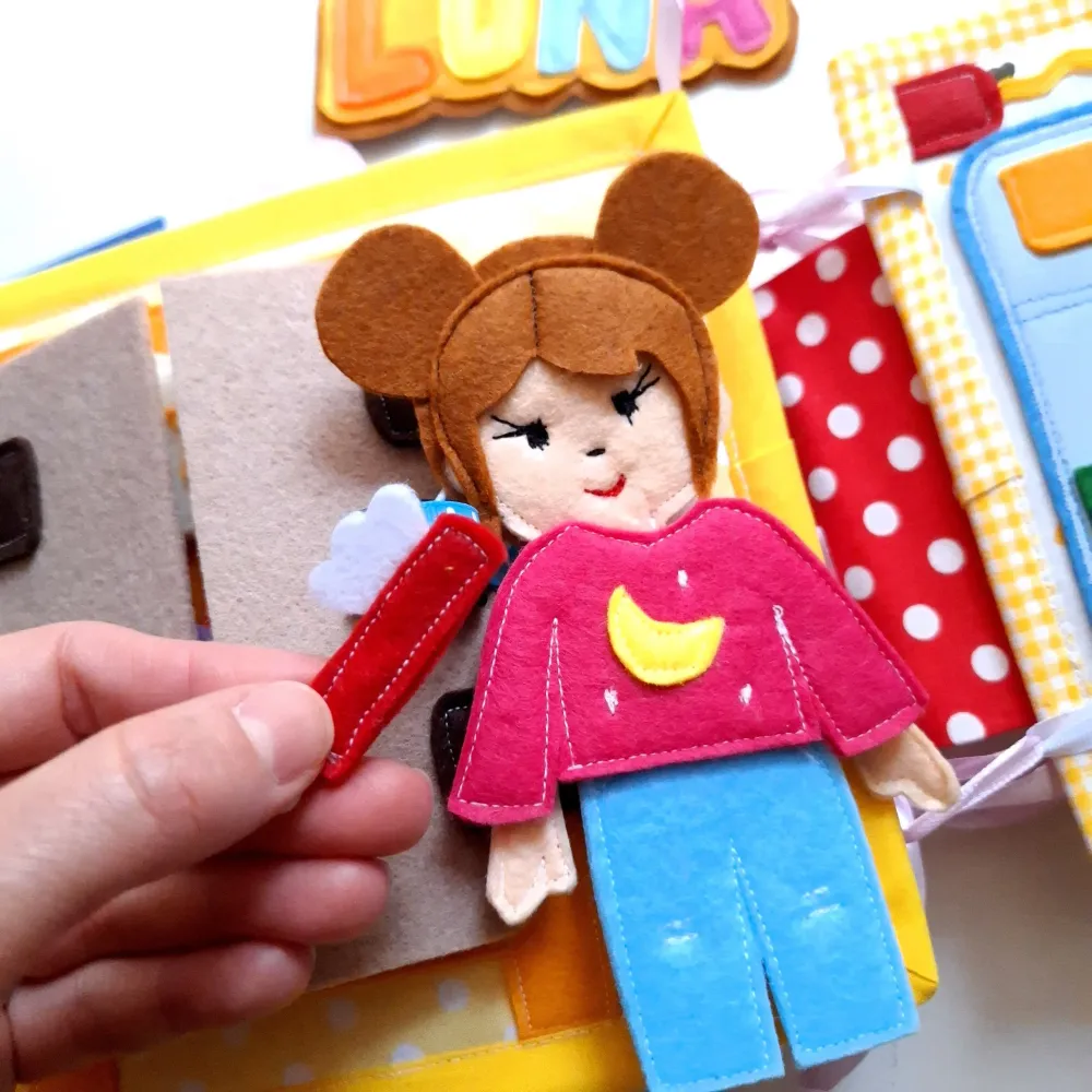 Jouets enfants - Busy Book sur mesure – Livre d’activités en tissu personnalisé - GUBERKA